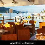 Hotel-restaurant 