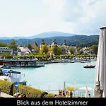 Hotel-restaurant 