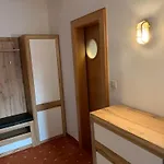 Hotel-restaurant 