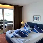 Hotel-restaurant 
