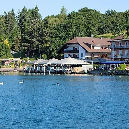Hotel-restaurant 