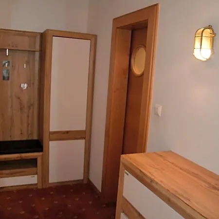 Hotel-restaurant 