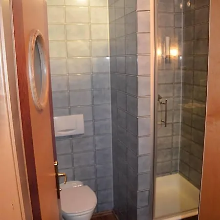 Hotel-restaurant 