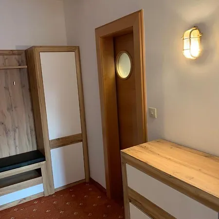 Hotel-restaurant 