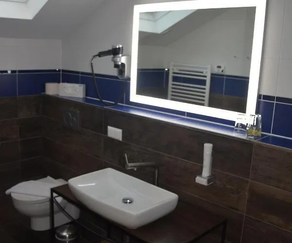 ホテル Hotel-restaurant 